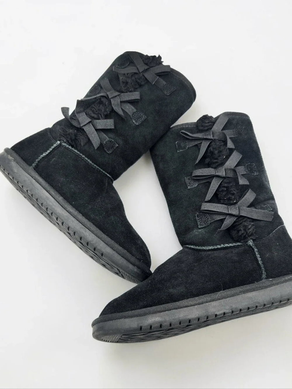 Koolaburra By UGG Victoria Tall Boot Womens 5 Black Suede Sherpa Bows Pull On